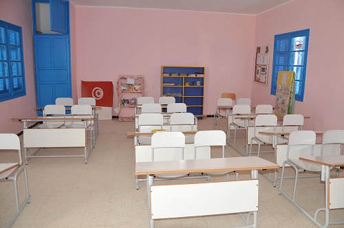 البنك التونسي يرسم الابتسامة على وجوه تلاميذ سليانة وجندوبة